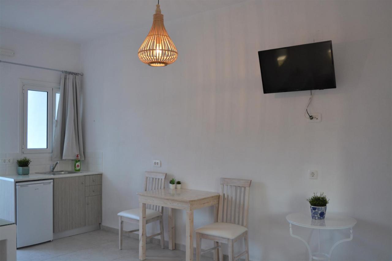 Villa Konstantinos Перисса Экстерьер фото